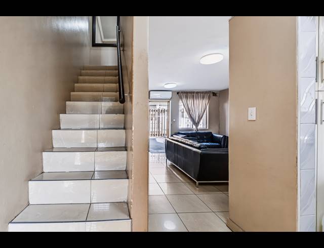 3 BEDROOM DUPLEX FOR SALE IN AUSTERVILLE